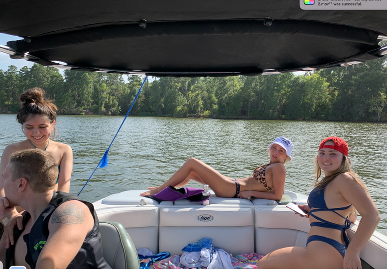 Wakesurfing Lake Conroe